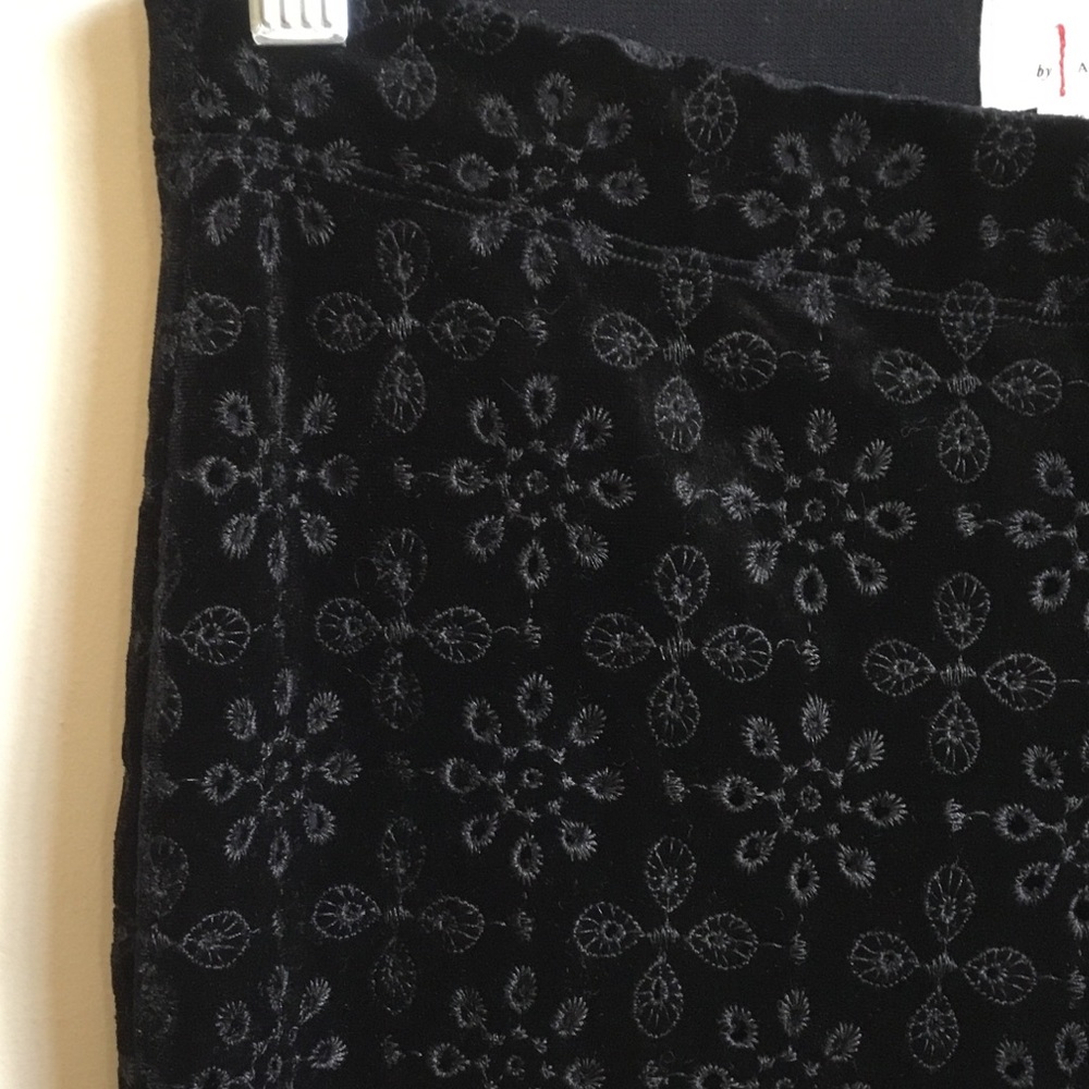 Anthropologie The Joni Black High Rise Eyelet Pull On Velvet Flare Leg Pants - Picture 3 of 8